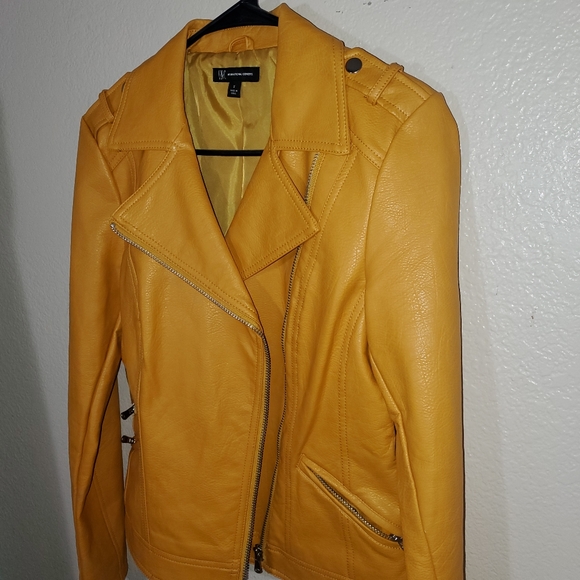 Internation Concepts Bomber style jacket deep Yellow faux leather. Size small - Picture 2 of 7